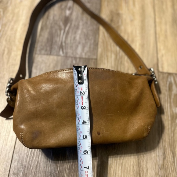 Vintage Coach Hampton Leather Shoulder Bag - Picture 8 of 8